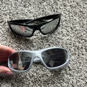 Black and Silver Sporty Sunglasses Set